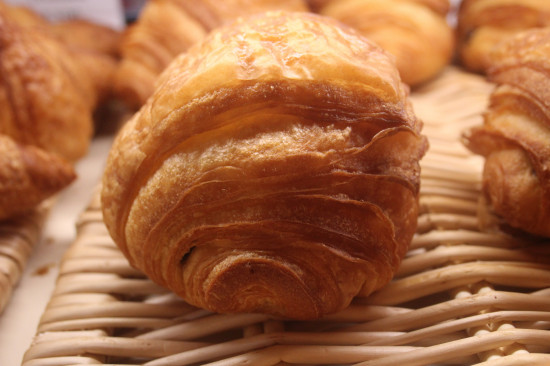 PAIN AU CHOCOLAT